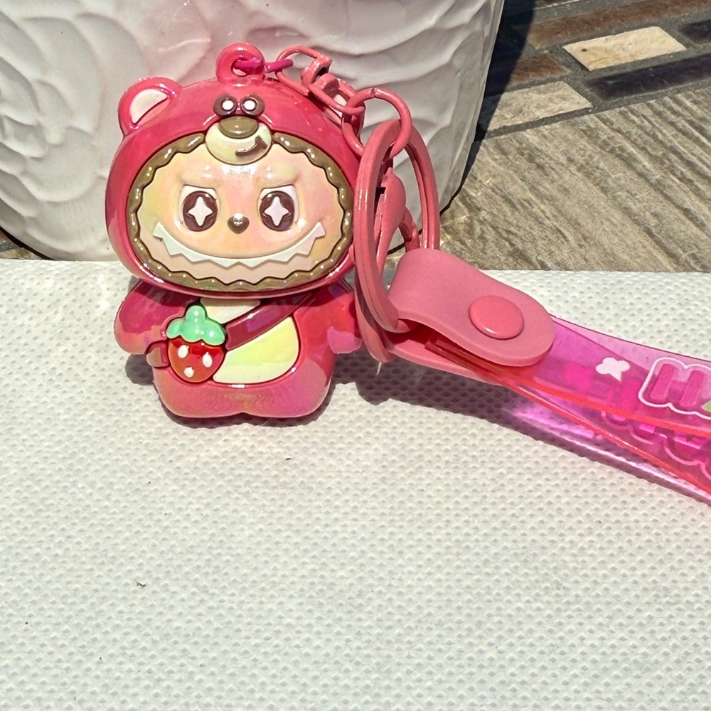 NWT! Labubu Strawberry Dark Pink Bear Cute Pink Bear Keychain - Picture 4 of 4
